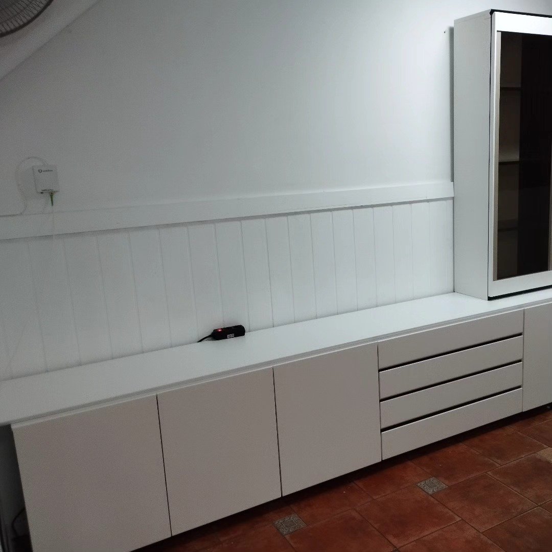 Mueble lacado